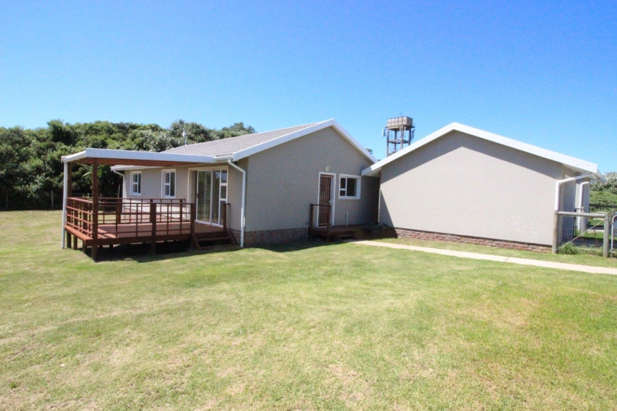 To Let 3 Bedroom Property for Rent in Kidds Beach Eastern Cape